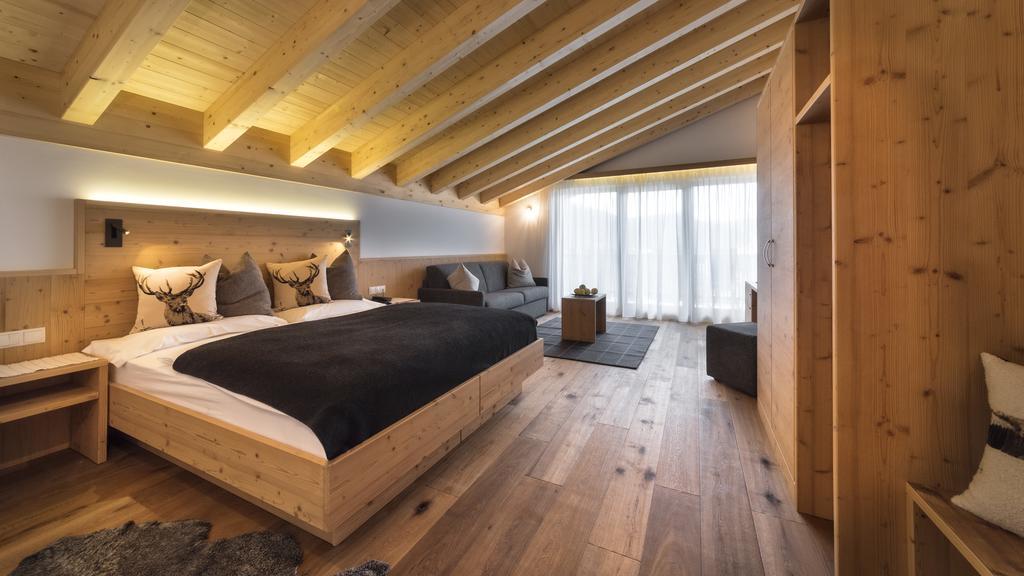 Hotel Moritz Добб'яко Екстер'єр фото