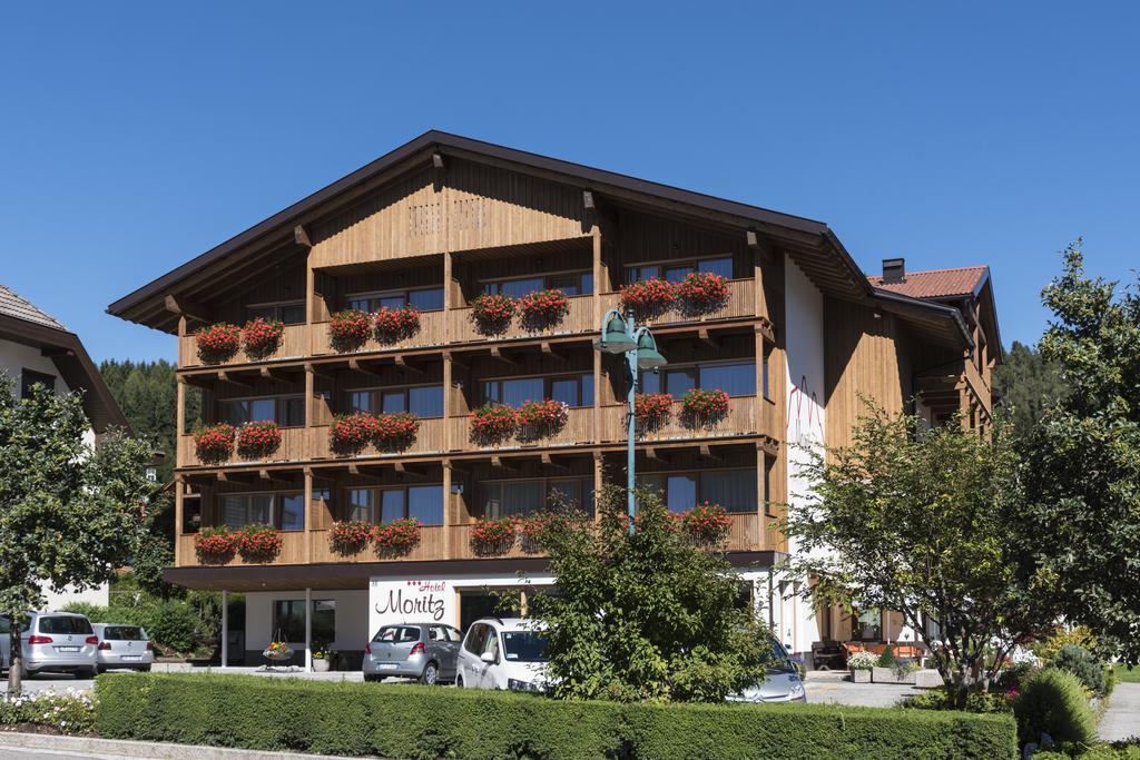 Hotel Moritz Добб'яко Екстер'єр фото