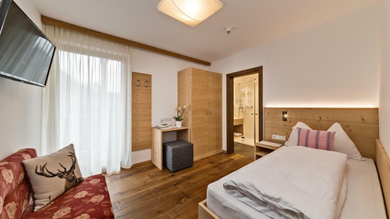 Hotel Moritz Добб'яко Екстер'єр фото